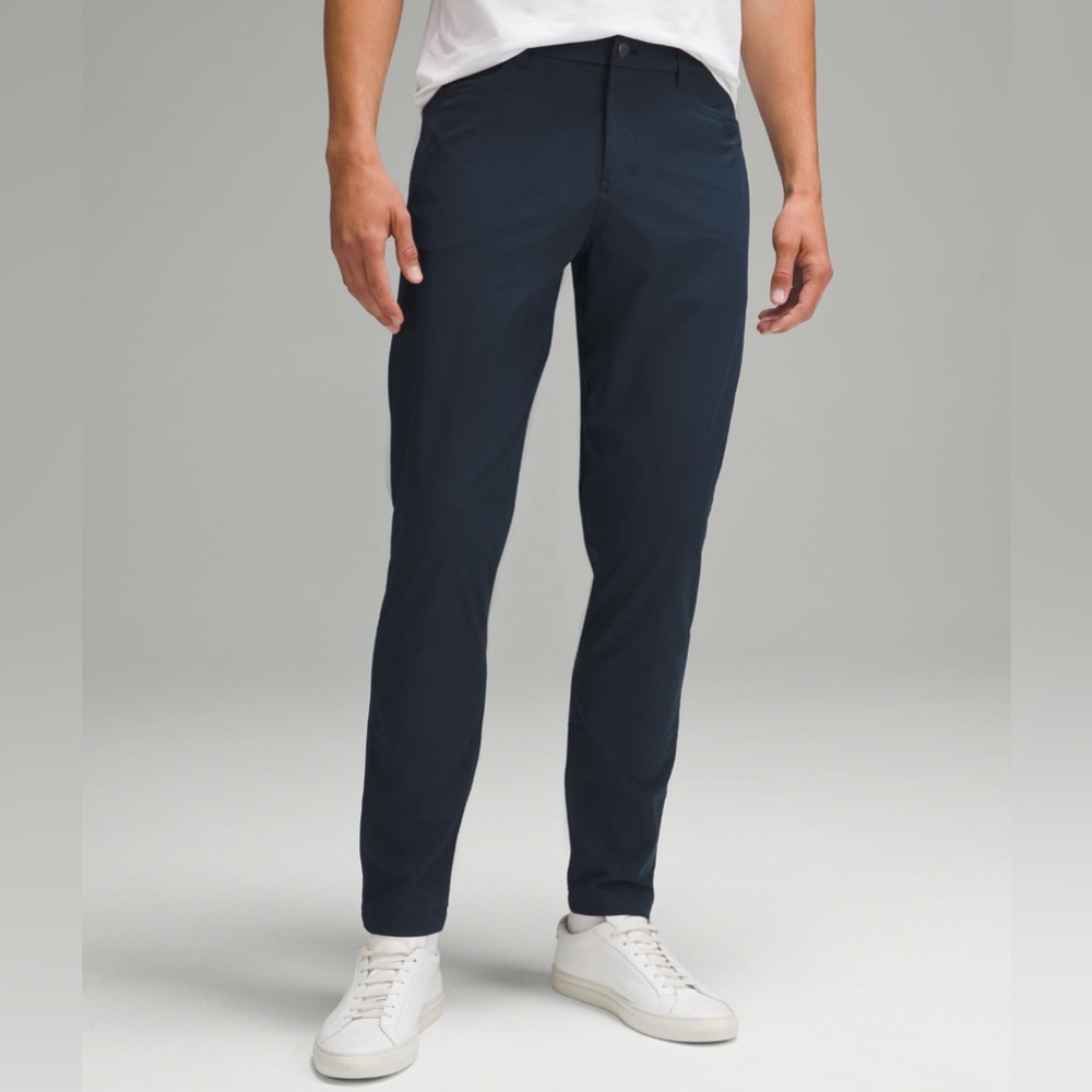 Lululemon Men’s ABC Slim-Fit 5 Pocket Pant 30L